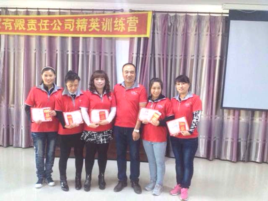 优秀学员获得嘉奖 优秀学员获得嘉奖